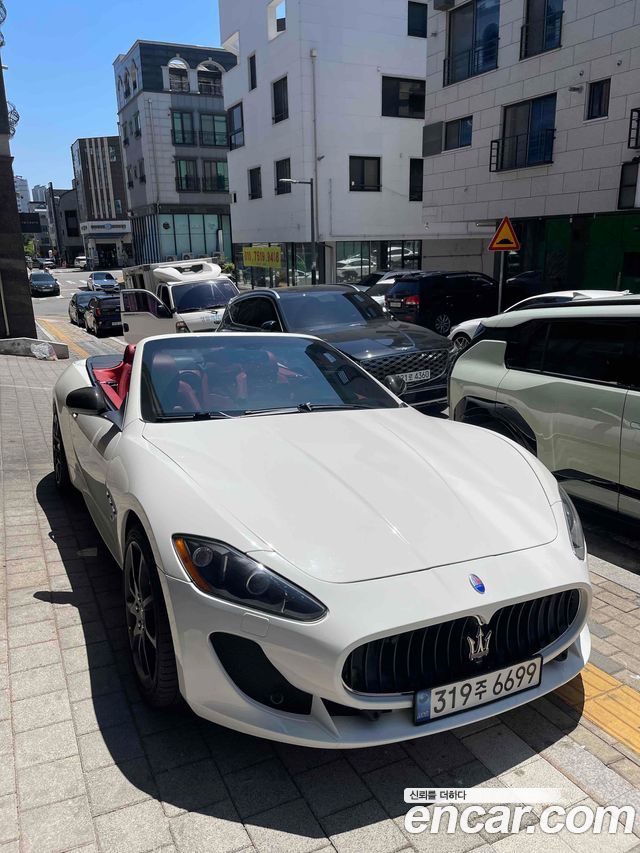 Maserati Gran Cabrio из Кореи Encar