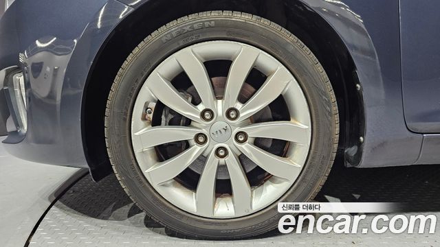 Kia Carens из Кореи Encar