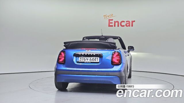 Mini Cooper Convertible из Кореи Encar