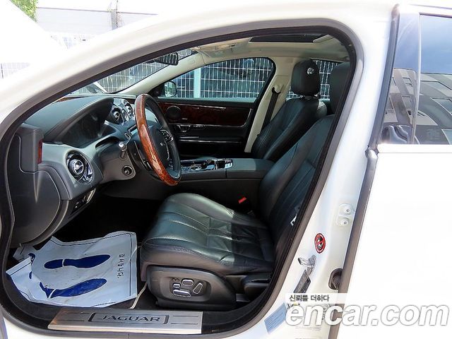 Jaguar XJ из Кореи Encar