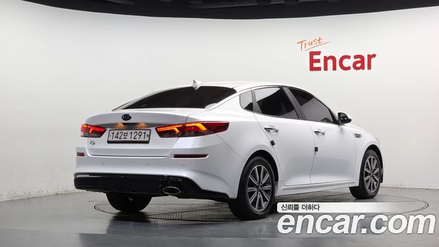 Kia K5 из Кореи Encar