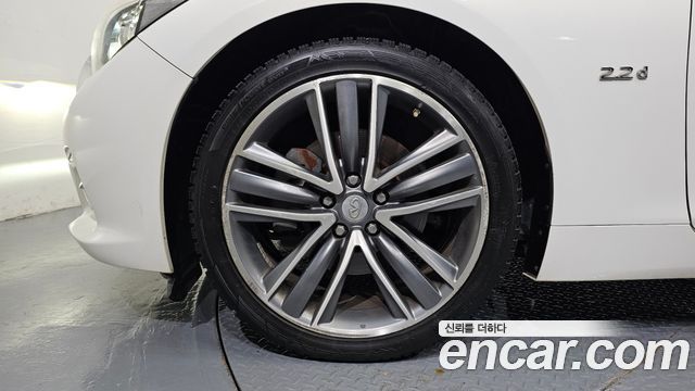Infiniti Q50 из Кореи Encar