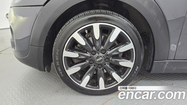 Mini Cooper из Кореи Encar