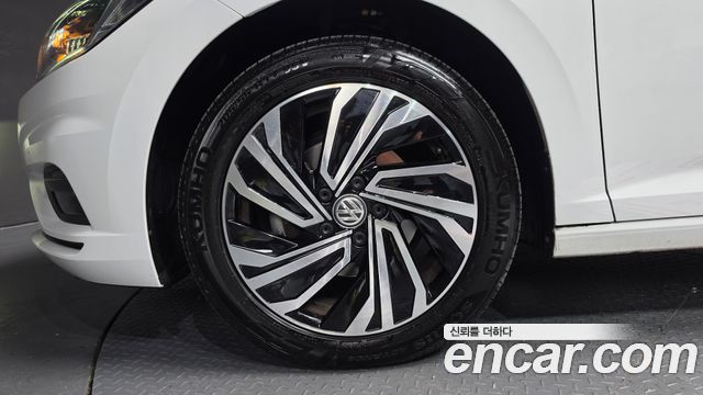 Volkswagen Jetta из Кореи Encar