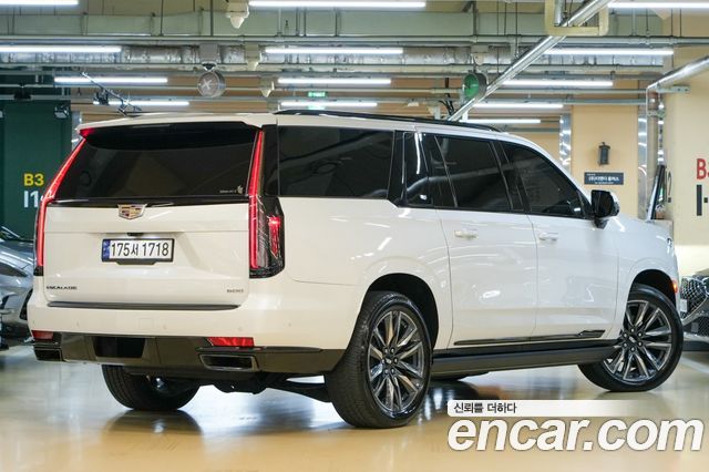 Cadillac Escalade 6.2 ESV ESV Sports Platinum — пробег 29 919 км — фото 4 из 5