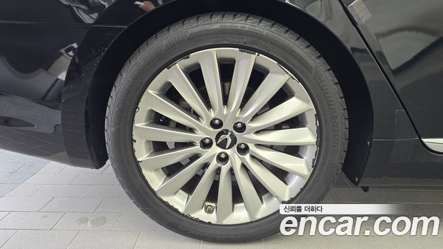 Hyundai Equus из Кореи Encar