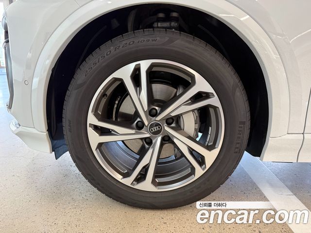 Audi Q6 e-tron из Кореи Encar