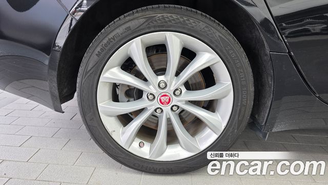 Jaguar XF из Кореи Encar