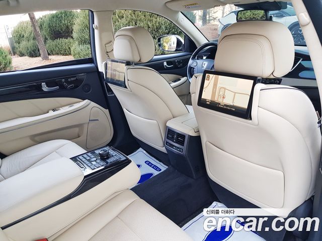 Hyundai Equus из Кореи Encar