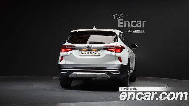 Kia Seltos из Кореи Encar