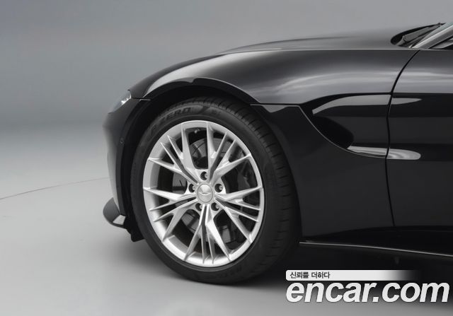 Astonmartin Vantage из Кореи Encar