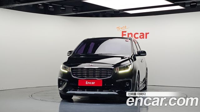 Kia Carnival из Кореи Encar