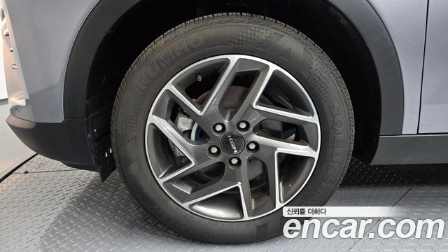 Ssangyong TIBOLI из Кореи Encar