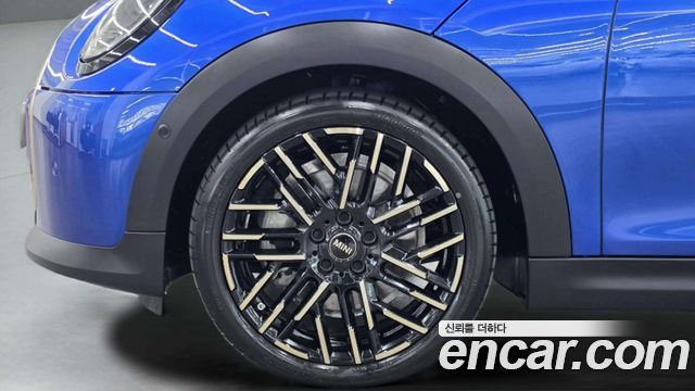 Mini Cooper Convertible из Кореи Encar