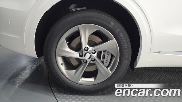 Genesis GV70 из Кореи Encar