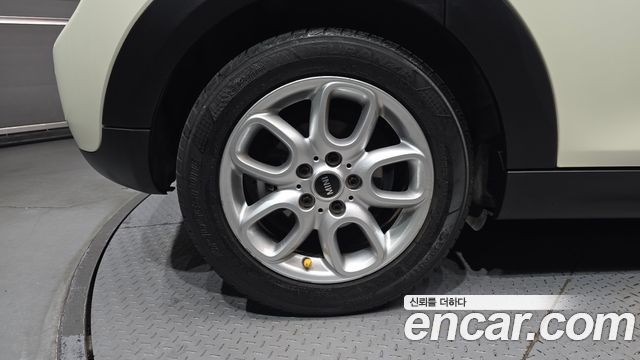 Mini Cooper из Кореи Encar